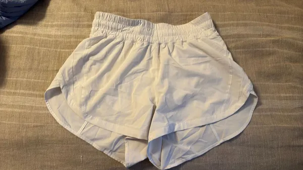 Lululemon Track That High-Rise Shorts Lined 3" - Image 2