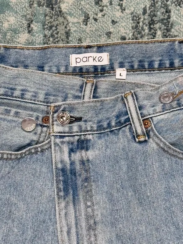 PARKE Crossover Denim Mini Skirt sz Large - Image 4
