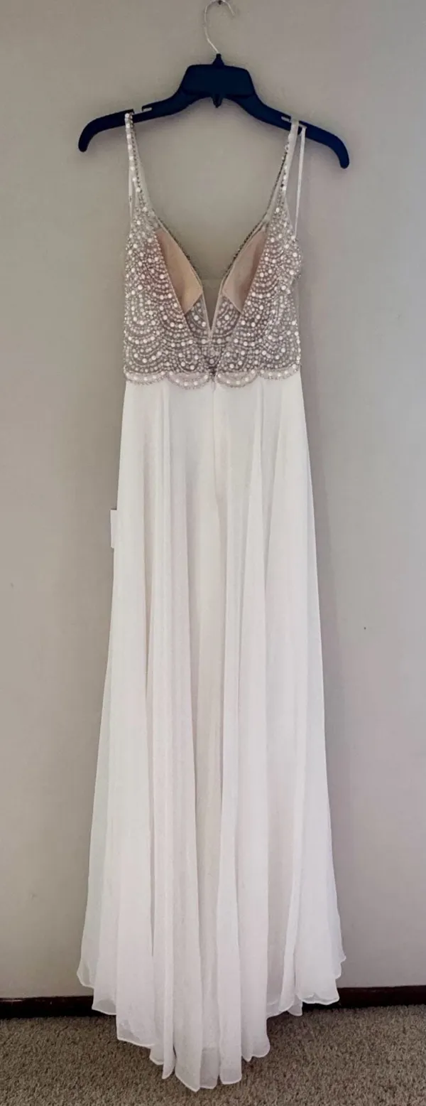 NWT Lulus Size 6 True Love White Beaded Rhinestone Maxi Dress Wedding Gown - Image 5