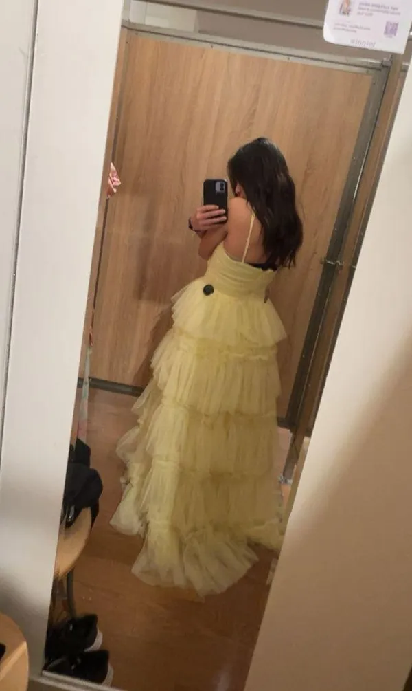Windsor Prom Dress - Image 4