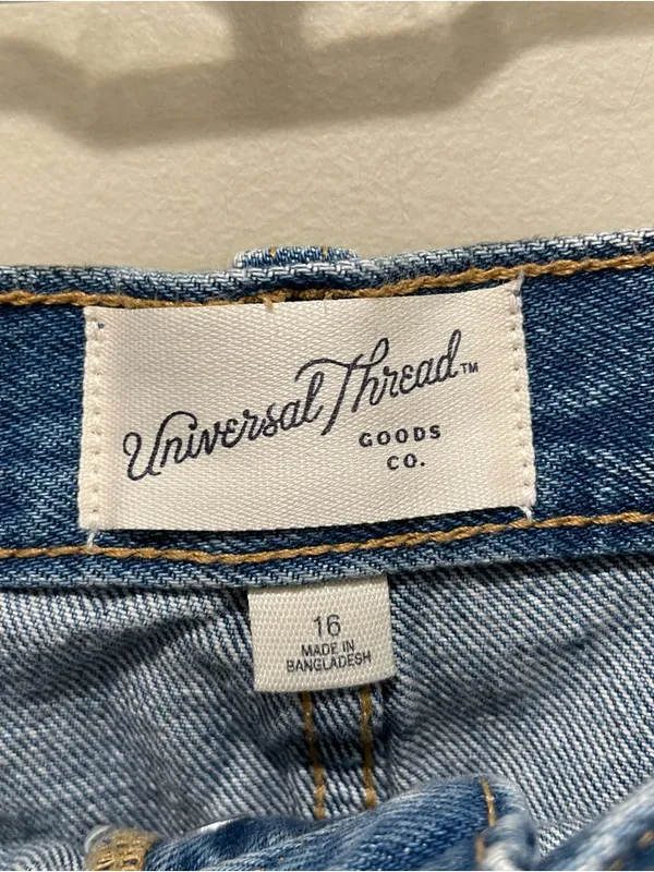 Universal Threads Mini Cut-Off High Rise Denim Shorts Women’s Size 16 - Image 6