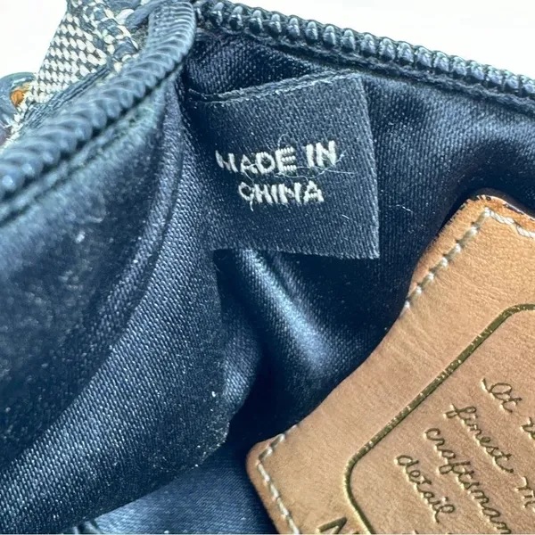 Coach 40028‎ Signature Logo Jacquard Corner Zip Wristlet Pouch Tan Black - Image 8