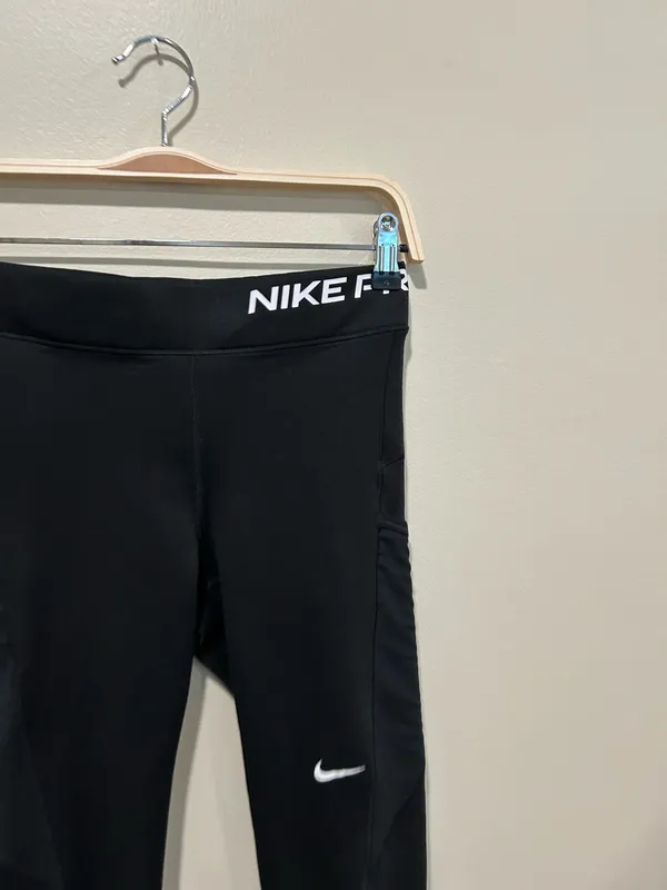 Nike pro therma fit leggings (M) - Image 2