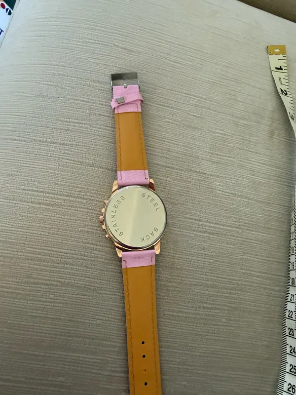 Brand new watch Minnie Mouse character pink - Image 2