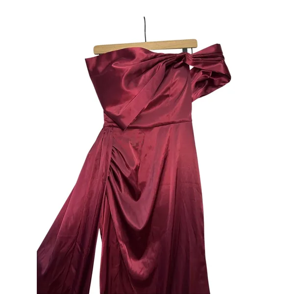Moda Glam Vienna Statement Bow Gown With Sash‎ Merlot Size 6 Prom Wedding Guest - Image 12