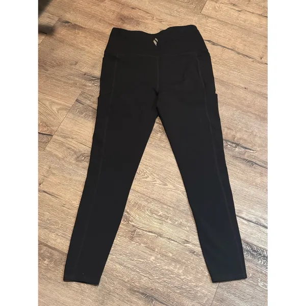 Sketchers women's leggings, black‎ size medium good condition - Image 4