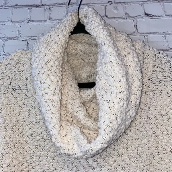 Altar’d State Cream Chunky Knit Cowl Neck Sweater Medium Cozy Boho Oversized‎ - Image 3