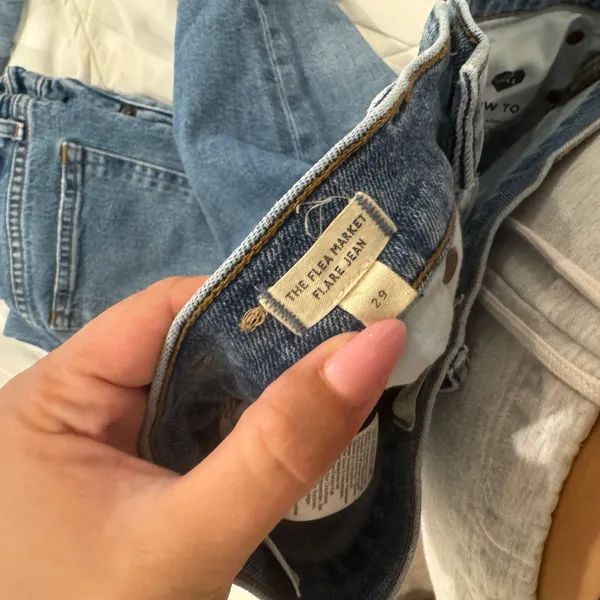 Madewell Low Rise Flare Jeans - Image 4