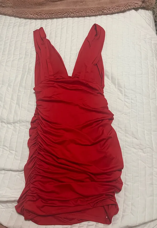 Amazon Red ruched mini dress - Image 3