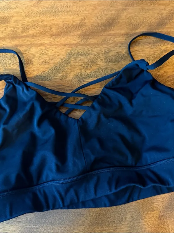 Strappy Black Sports Bra with Crisscross Detail size Medium like new - Image 2