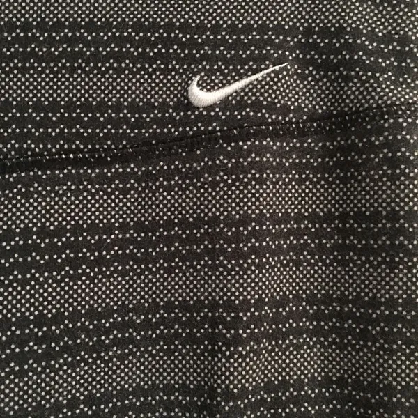 Nike Dry Fit dot print striped cropped leggings S‎ - Image 4