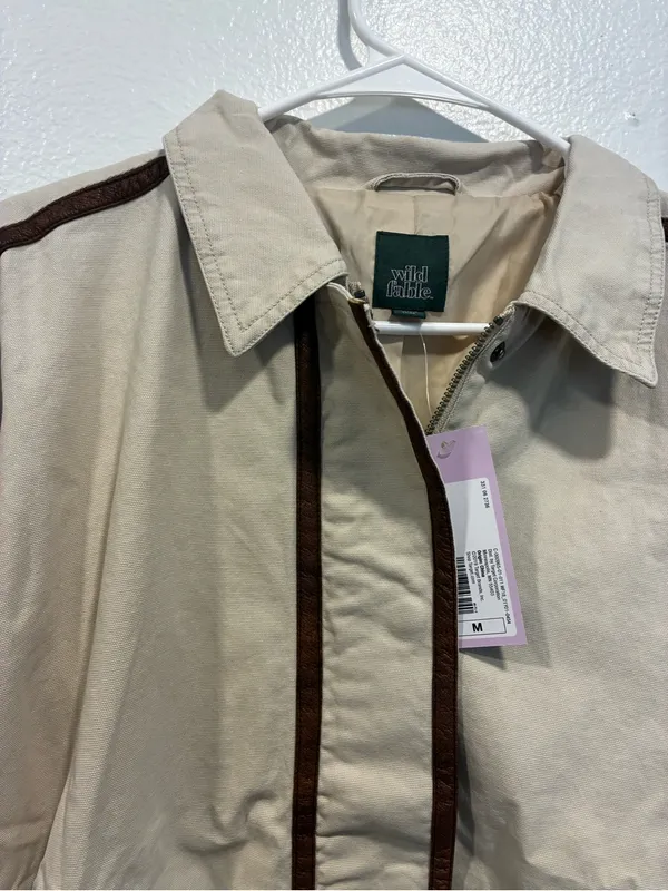 wild fable Cream Bomber Jacket with Brown Faux Leather Trim Medium NWT - Image 4