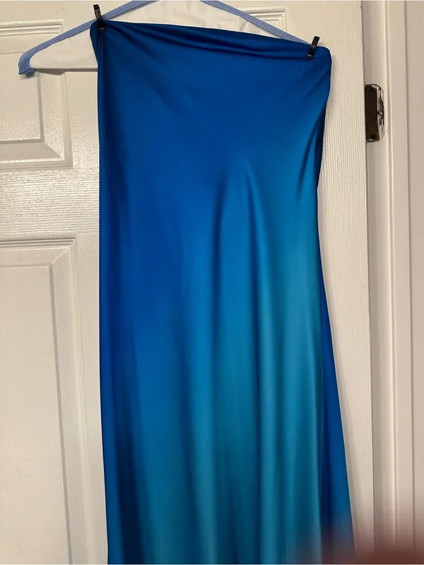 12th Tribe Natalia Blue Ombre Strapless Maxi Dress size small - Image 5