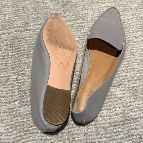 Leather Flat Edie by J Crew Light Grey Pointed Toe - Image 4