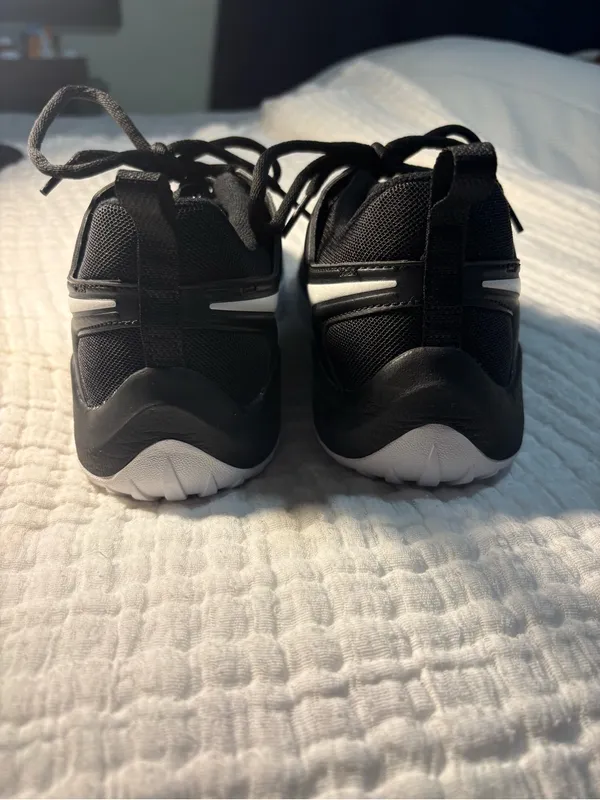 Nike Zoom HyperAce 2 Women’s volleyball shoe size 9.5 - Image 4