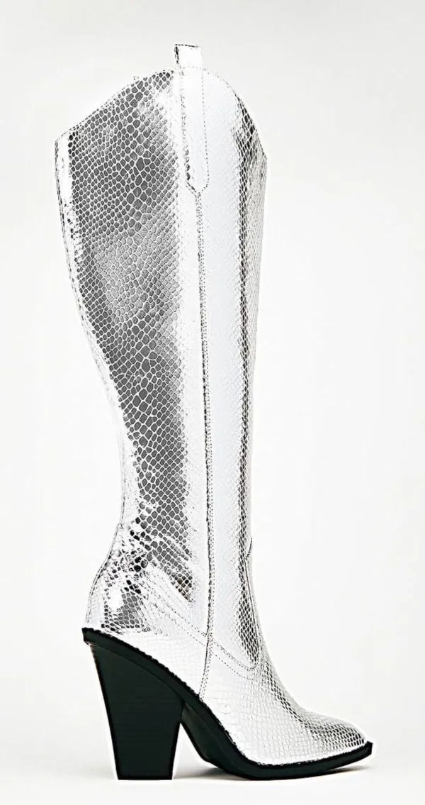 Silver Cowgirl Boots Size 7.5 - Image 3