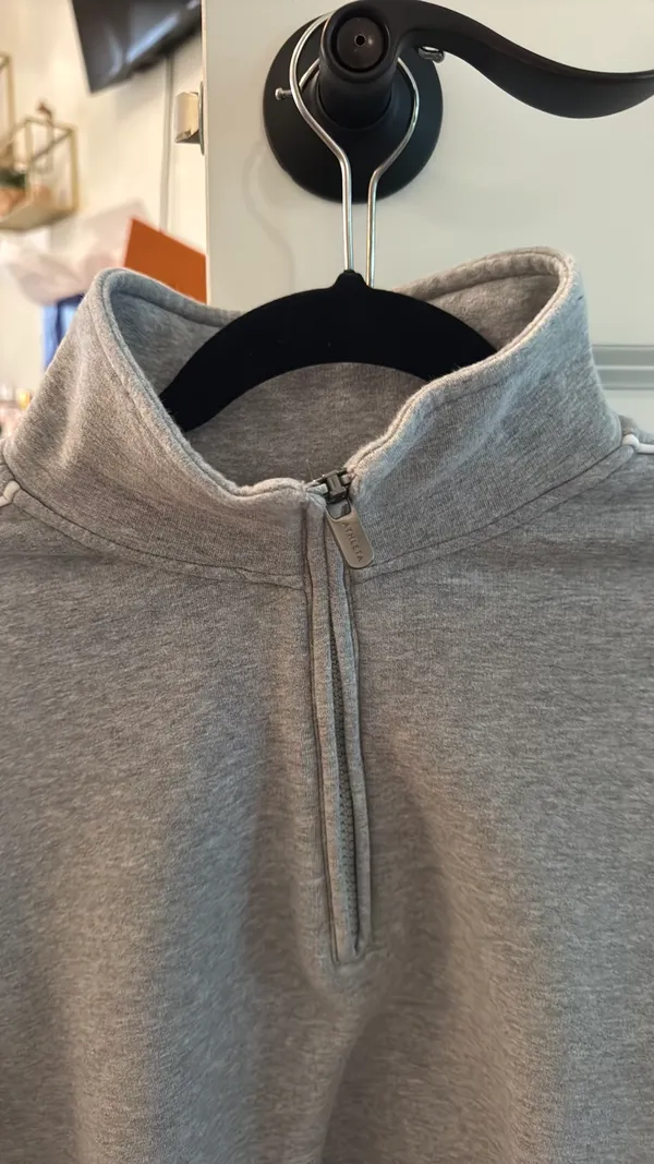 Athleta cropped gray quarter zip  - Image 7
