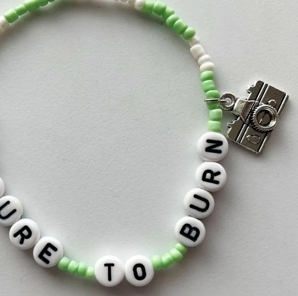 Taylor Swift Eras Tour Friendship Bracelet Picture To Burn Debut w/ Camera Charm - Image 2