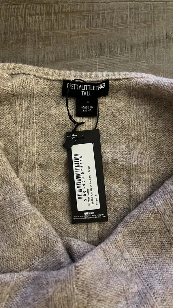 Pretty Little Thing Maxi Sweater Dress - Image 7