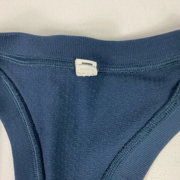 Fabletics Tank Top Womens Small Blue Racerback Seamless Athletic Gym Yoga Shirt - Image 2