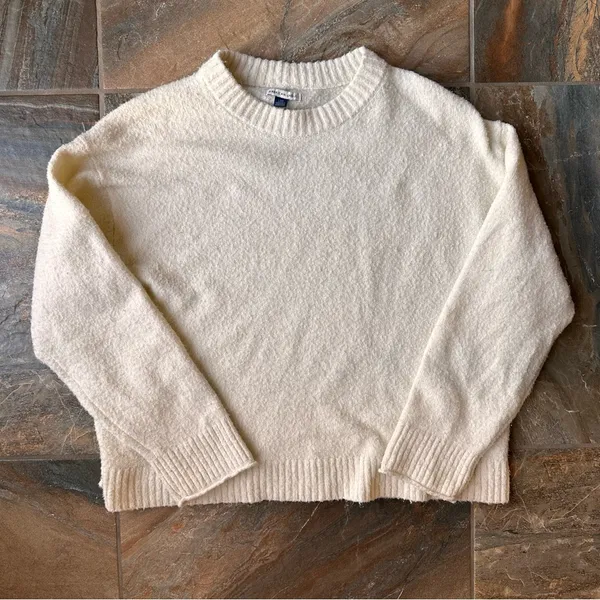 American Eagle Boucle Sweater Women's Size Large Cream Crewneck - Image 6