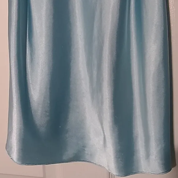 FINAL MARKDOWN Ladies' Henri Henri Halter-Style Top (L) - Image 3