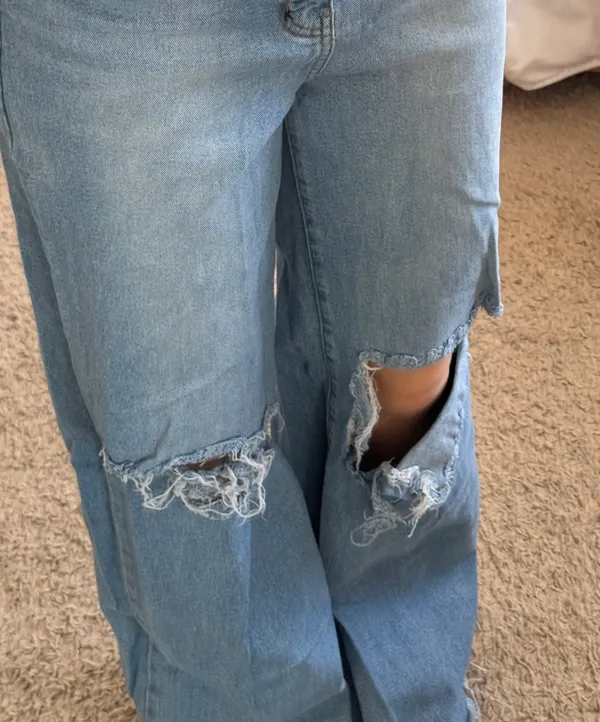 Vibrant Miu Jeans - Image 4