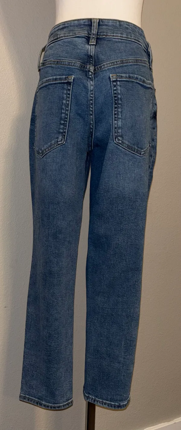 Jeans - Image 2