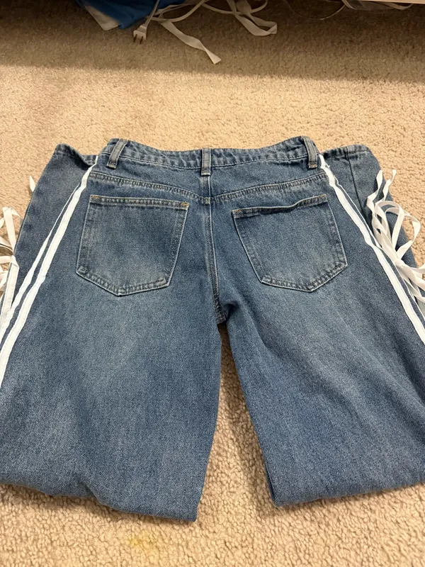 Edikted bow jeans  - Image 6