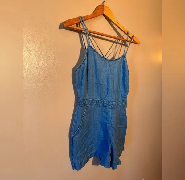 SALE! Blue LOFT Chambray Linen Blend Romper Size 0P EUC - Image 3