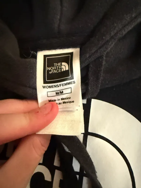 The North Face Hoodie Women’s Medium - Image 2