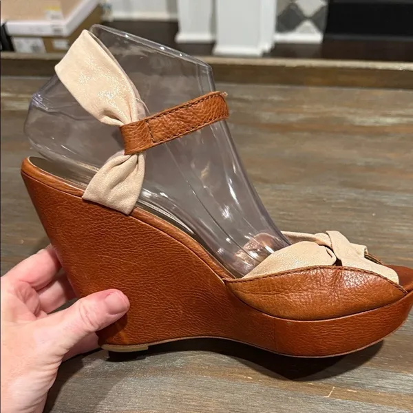 Cynthia Vincent Leather Wedge Sandals Size 9 Brown Knot Peep Toe Boho Chic - Image 6