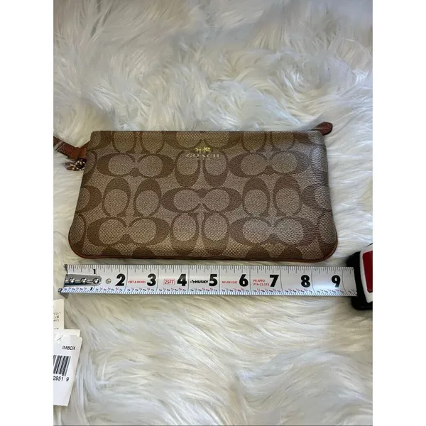 Coach Large Wristlet Clutch Top Zip Brown $125 signature C used - Image 8