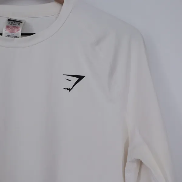 Gymshark Long Sleeve Workout Shirt White XL Athleisure Athletic Top - Image 4