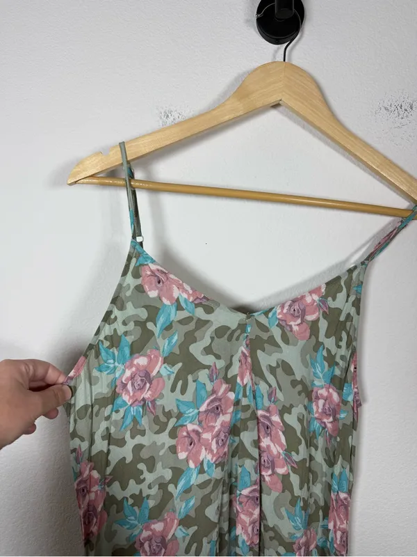 Ariat Camo Floral Asymmetrical Handkerchief Hem Tank Dress Rayon Small - Image 8