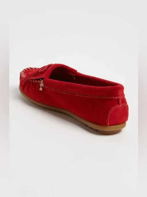 Minnetonka Red Suede Moccasin with Fringe Bow Size 5 - Image 3