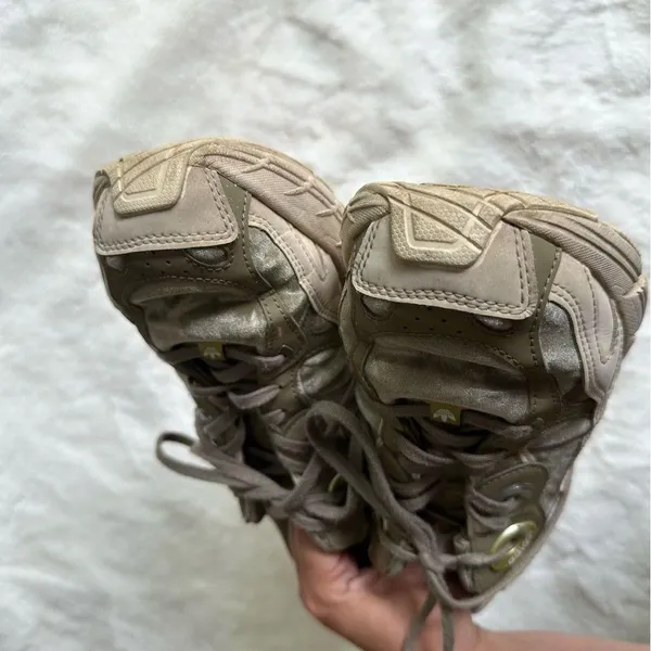 Adidas Astir Green Sneakers Women’s Size 9.5 - Image 15