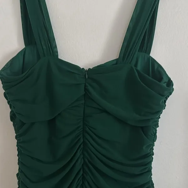 Selfie Leslie Nadia Ruched Fishtail Maxi Dress Green NWT - Image 4