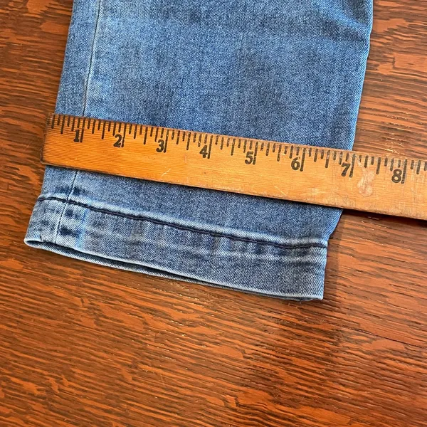 Kut from the Kloth Dark Blue wash cropped straight leg size 8 - Image 9