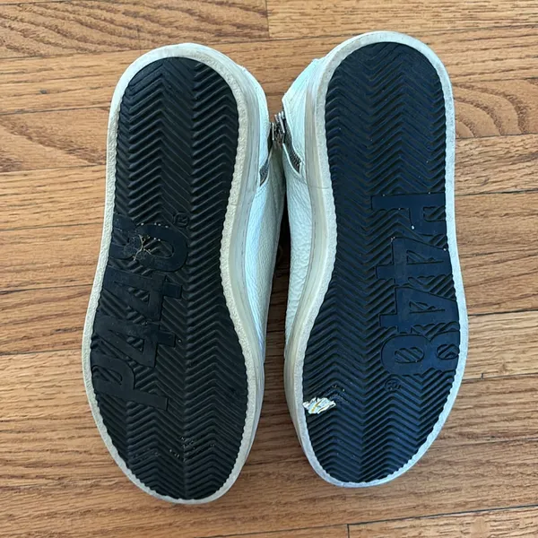 P448 Sneakers - Image 4