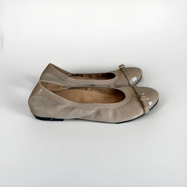 Vionic Neva Women's US 9 Taupe Suede Patent Cap Toe Buckle Ballet Flats - Image 3