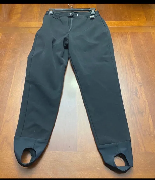Edelweiss vintage 1980 ski pants ski pants with straps are a size 10. - Image 5