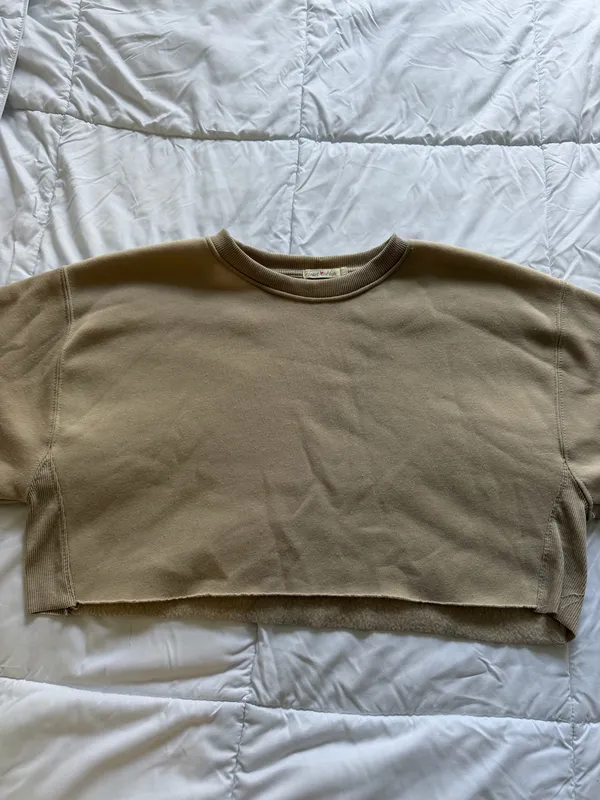 Tan Cropped Sweatshirt Size M - Image 2