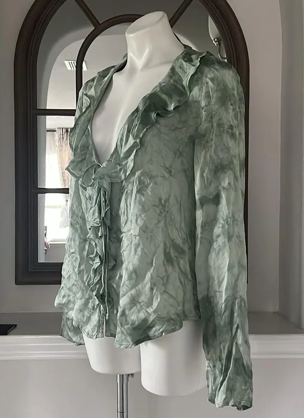 Free People New Women’s Lyocell Tie Front Blouse, Size M New w/Tag Retail $128 - Image 13
