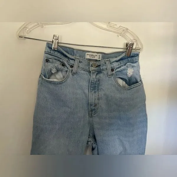 Abercrombie & Fitch 90s Straight Ultra High Rise Curve Love Jeans 27/4S - Image 5
