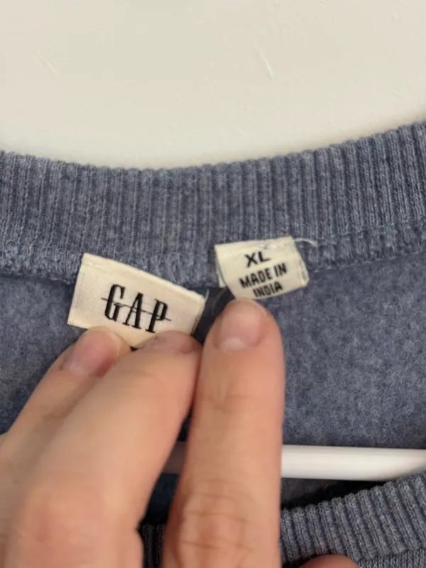 Gap Sweater  - Image 3