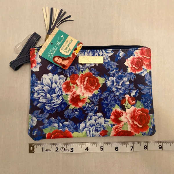 The Pioneer Woman Heritage Floral‎ Cosmetic Bag - Image 3
