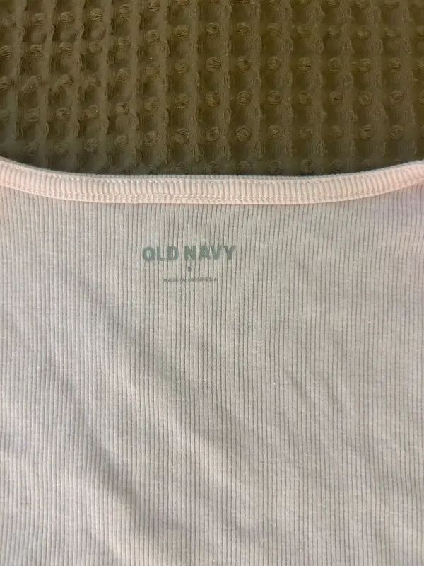 old navy woman’s pink square neck top in a size S - Image 2