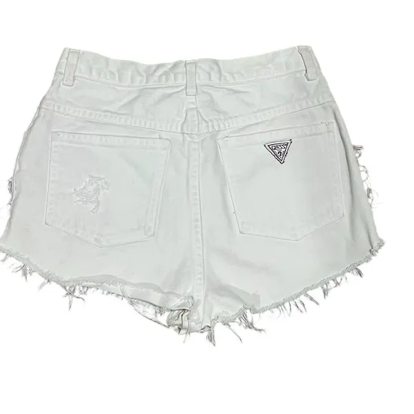 Vintage GUESS Women's White High-Waisted Cut-Off Denim Shorts Standard Size 12 - Image 2