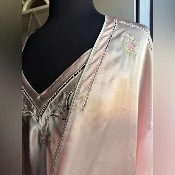 Vintage Val Mode pink chiffon trim satin bodysuit robe set, size medium - Image 4